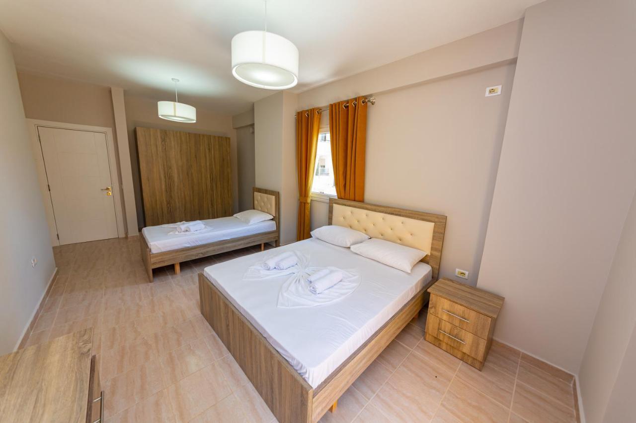 Ponari S Hotel Kryemëdhenji Exterior photo