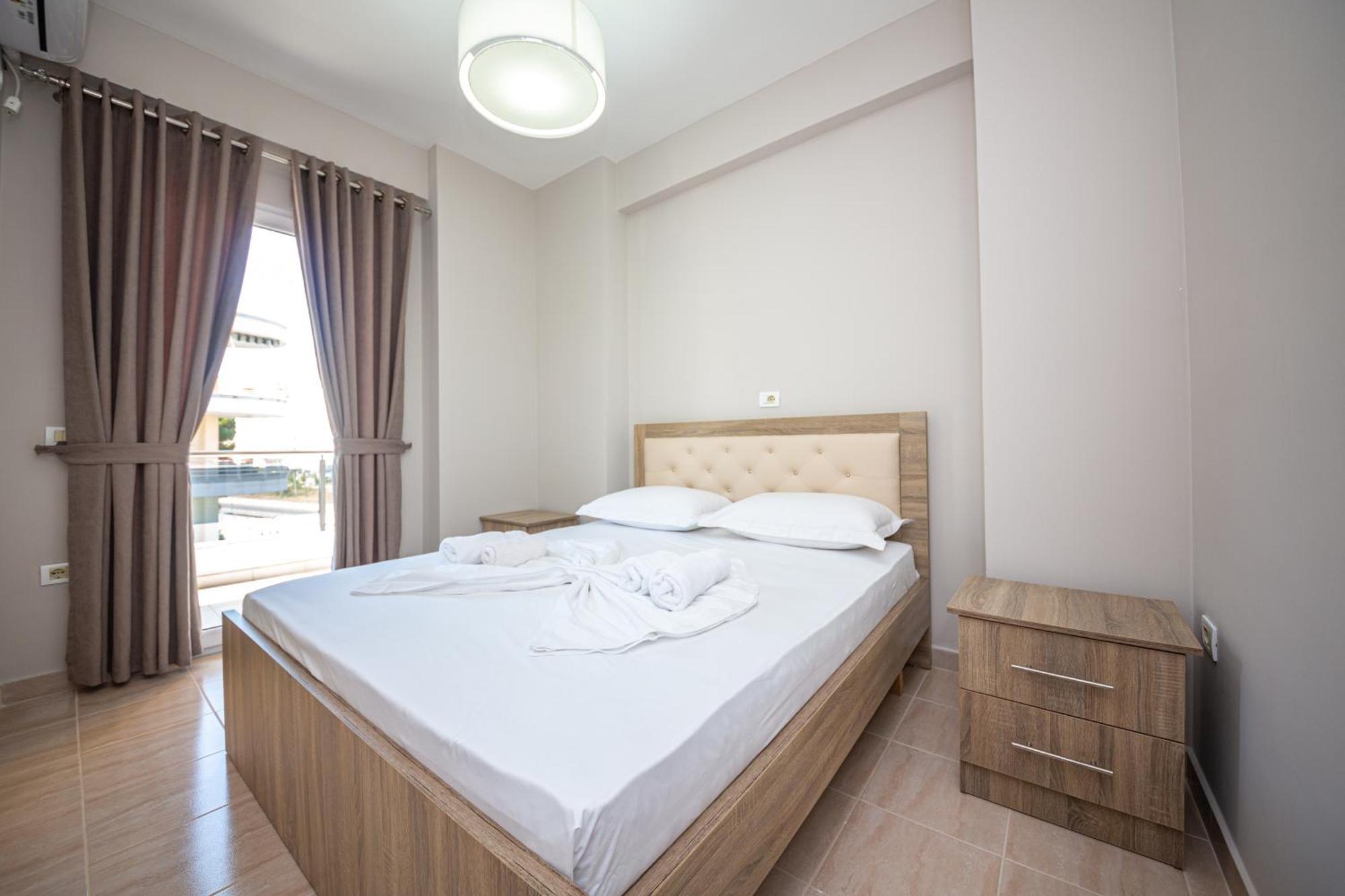 Ponari S Hotel Kryemëdhenji Room photo
