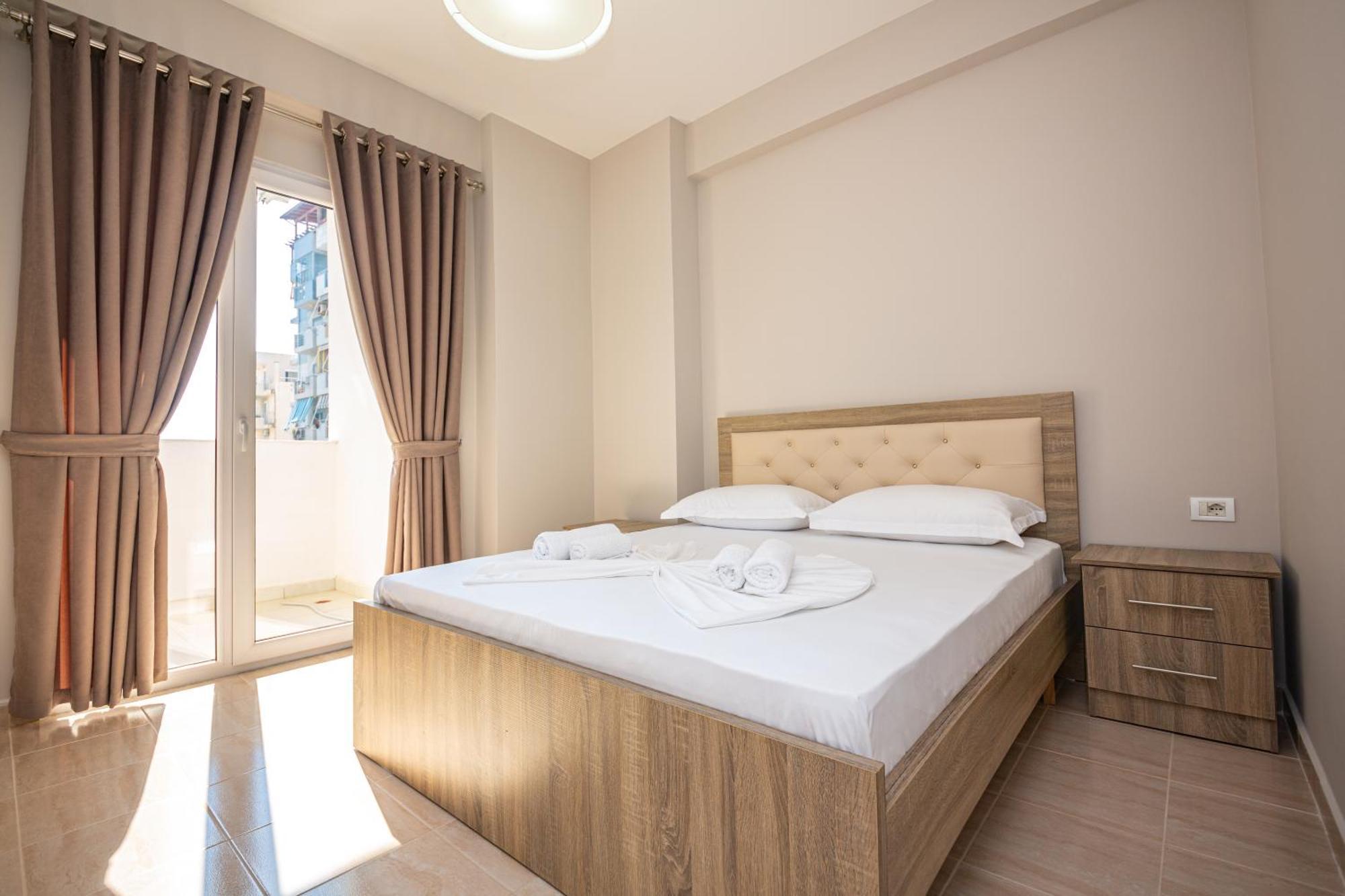 Ponari S Hotel Kryemëdhenji Room photo