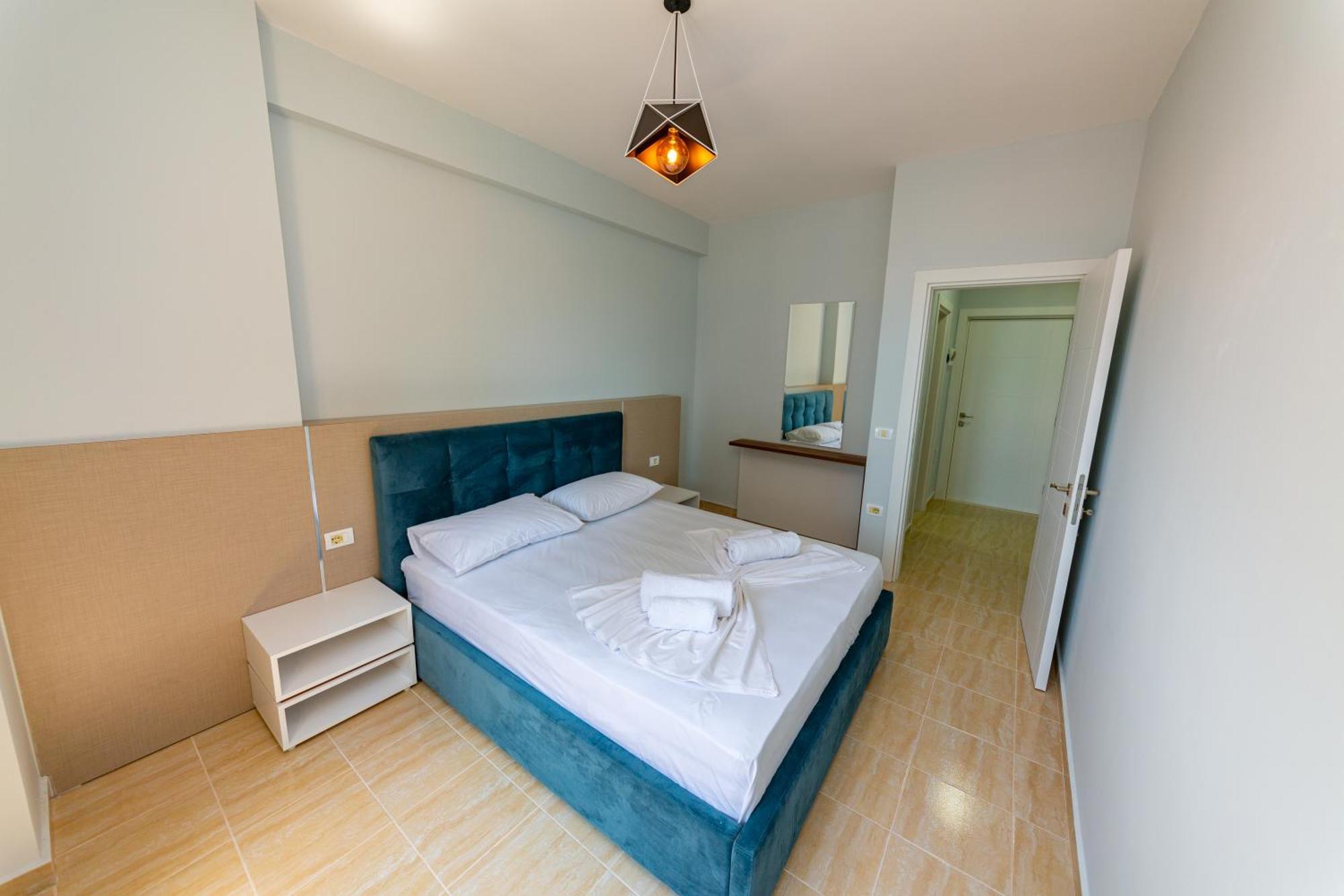 Ponari S Hotel Kryemëdhenji Room photo